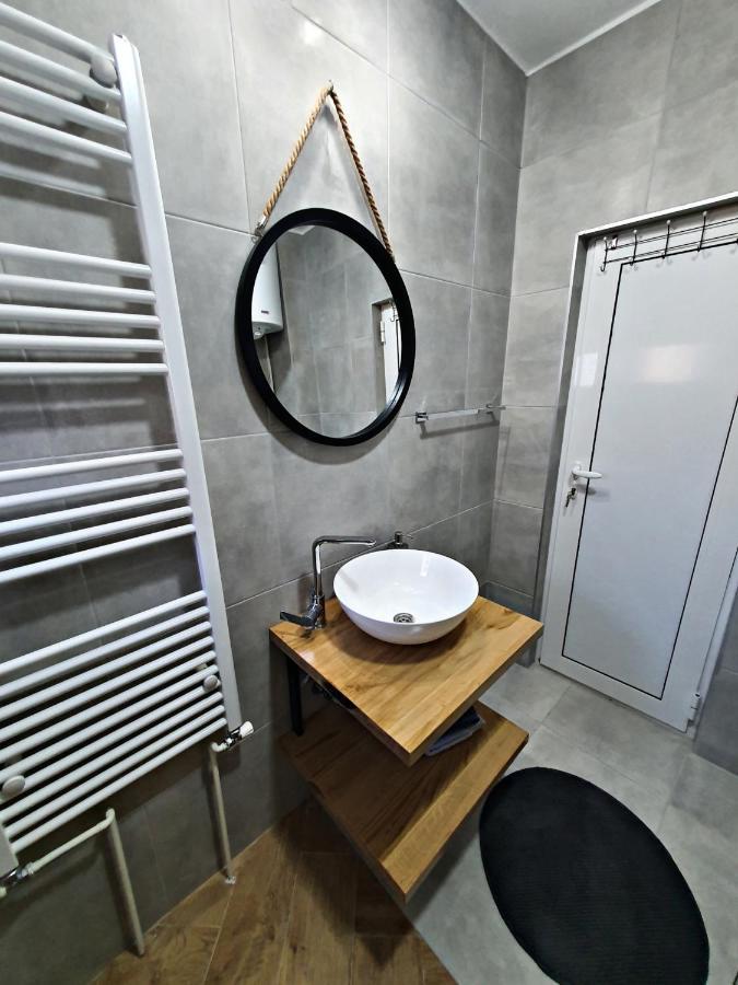 Luxor Apartmani 2 Vrnjačka Banja Zewnętrze zdjęcie